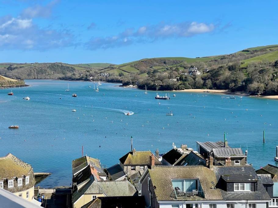 Salcombe - 2 Bedroom Flat, Fantastic Harbour Views Esterno foto